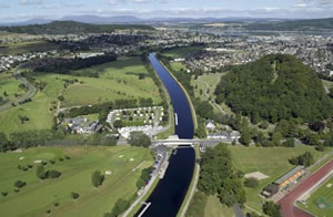 caledonian-canal-inverness_fs